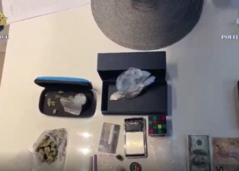 Patru bărbați au fost arestate preventiv pentru trafic de droguri. Substanțele ajungeau la consumatori din București, Constanța și Prahova