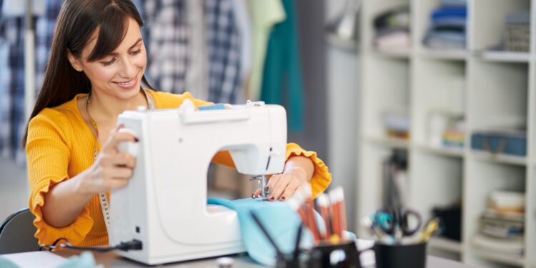 Atelierul de croitorie, o afacere pe care te poți baza