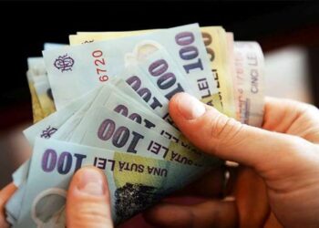 Românii cu venituri mici primesc vești bune – salariul minim va fi majorat în anul următor