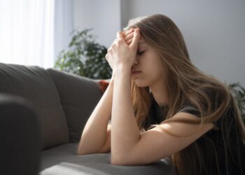 Studiu: femeile au un risc genetic mai mare de a dezvolta depresie decât bărbații