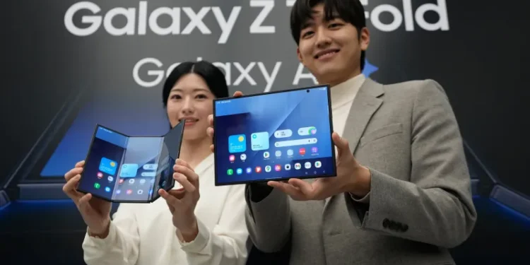 Samsung Galaxy Z Trifold