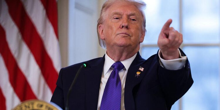 trump anunta ca si pedepseste aliatii europeni cu tarife de 10 pana cand primeste groenlanda este timpul ca danemarca sa plateasca 1039135